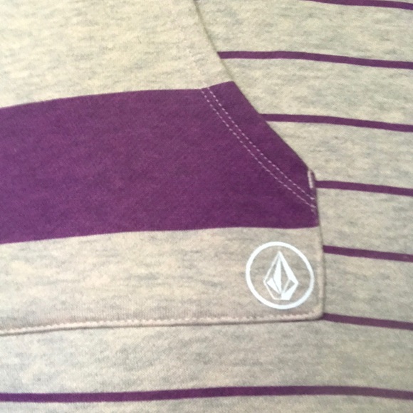 Volcom striped Baja pullover - Picture 2 of 4